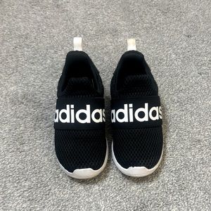 Adidas toddler sneaker size 8